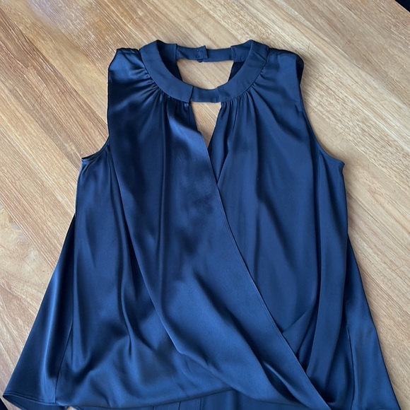 PERFECT NICOLE MILLER SILK BLOUSE - Picture 2 of 5